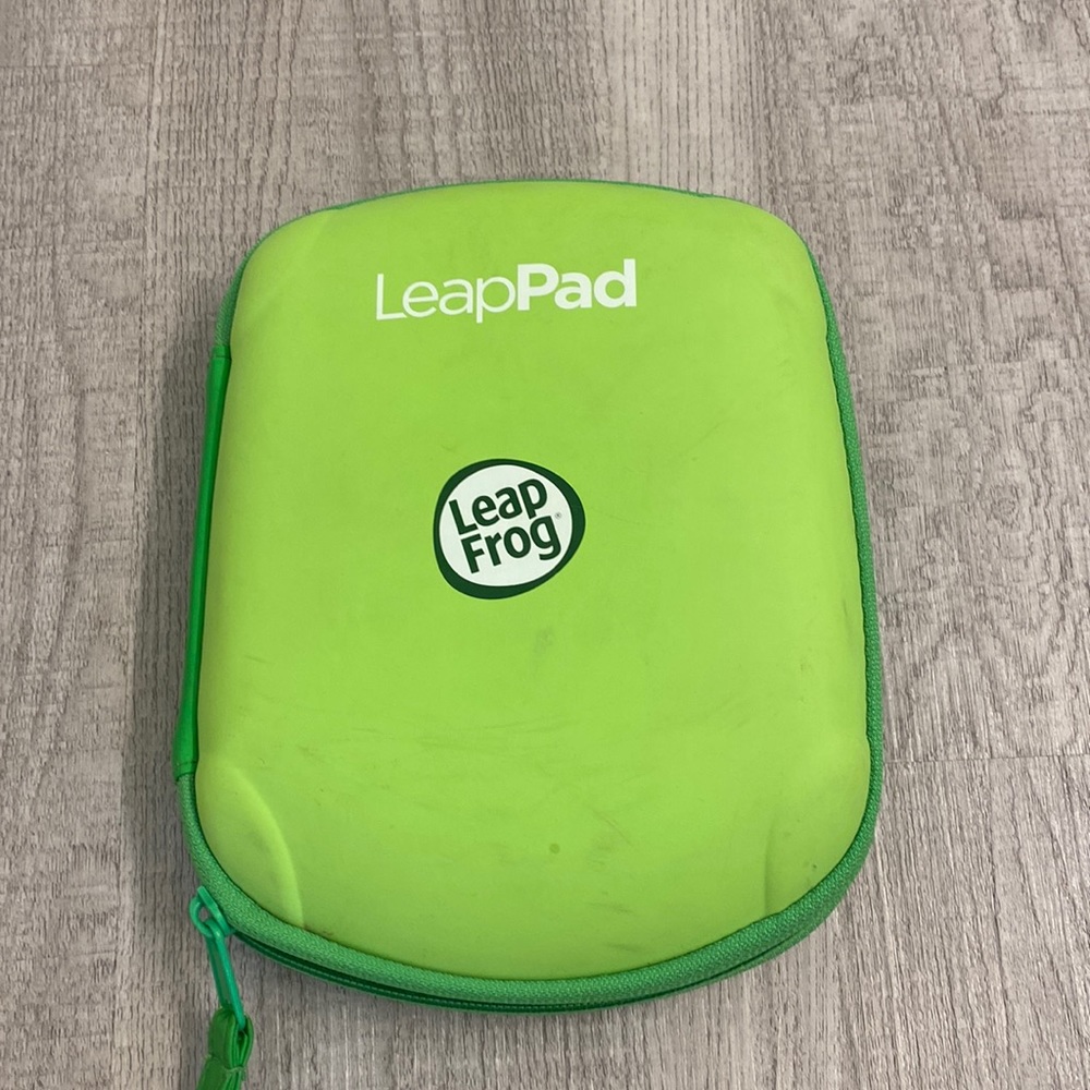 LeapPad with games and case
